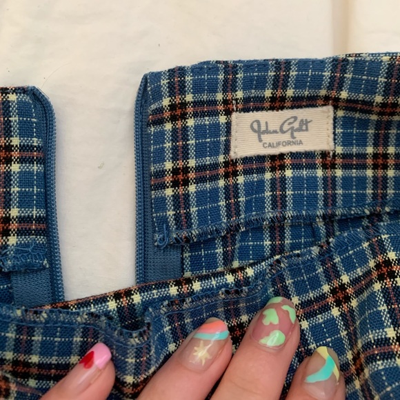 brandy melville mini skirt - Picture 2 of 2